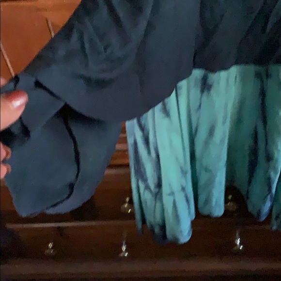 KMC USA Tie dye pattern bo-ho chic Tunic - Picture 2 of 6